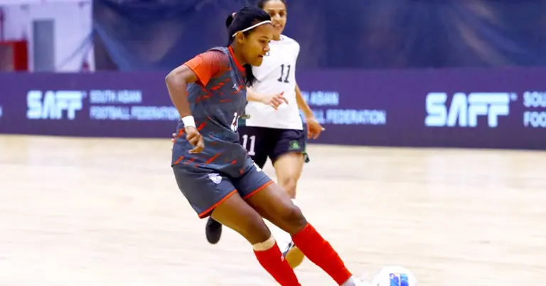 বাংলাদেশ-পাকিস্তান ম্যাচের একটি মুহূর্ত